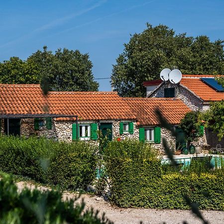 Kalpic Suites & Villa Lozovac Buitenkant foto