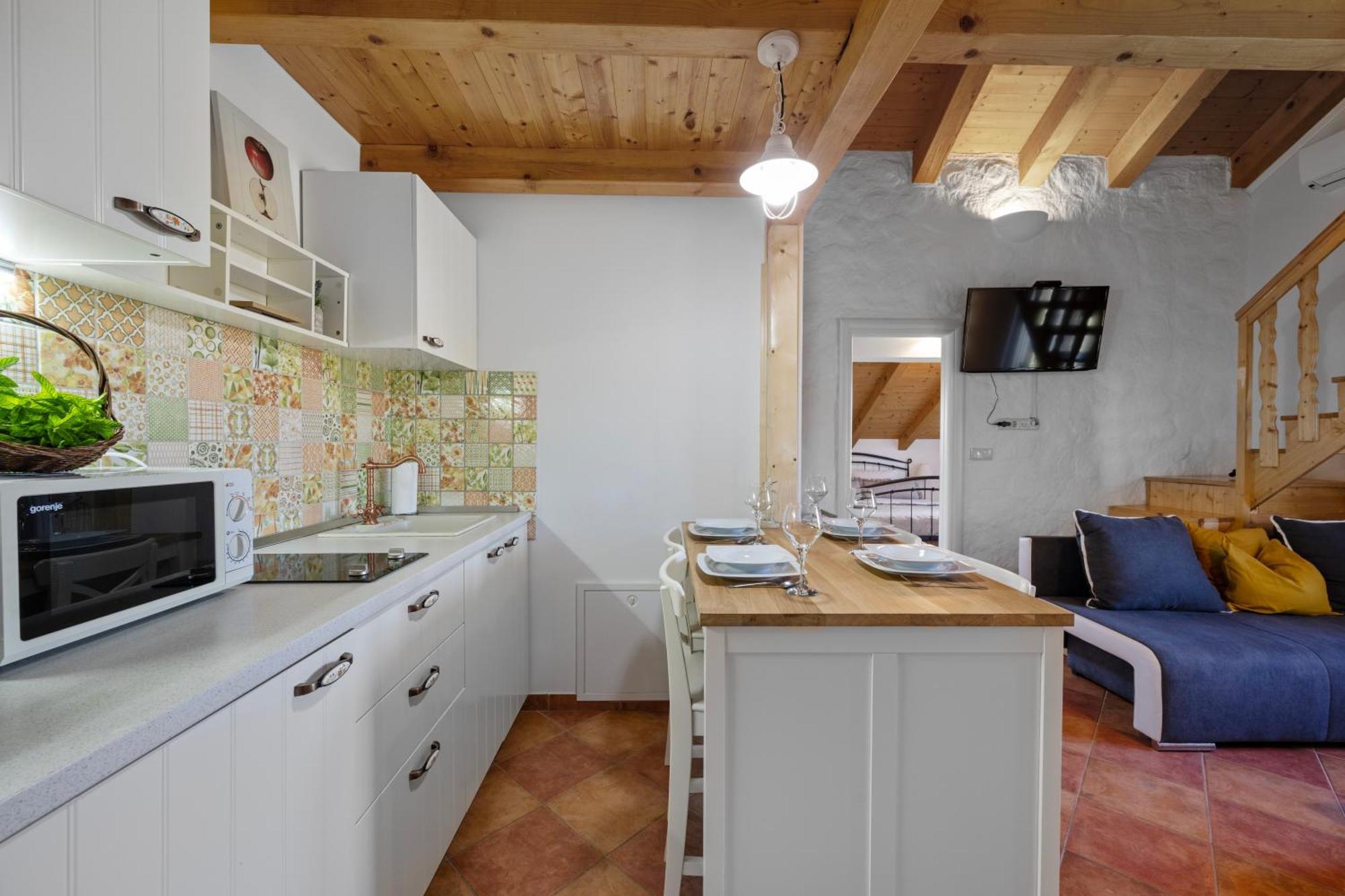 Kalpic Suites & Villa Lozovac Buitenkant foto