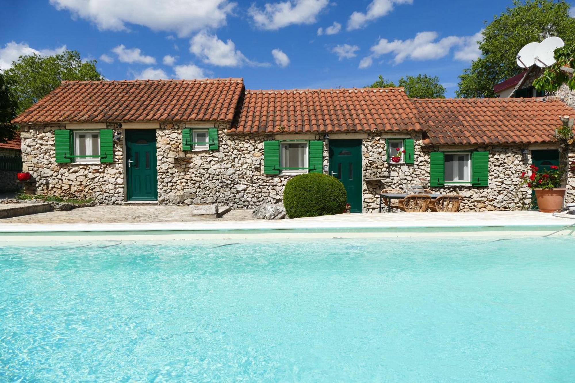 Kalpic Suites & Villa Lozovac Buitenkant foto