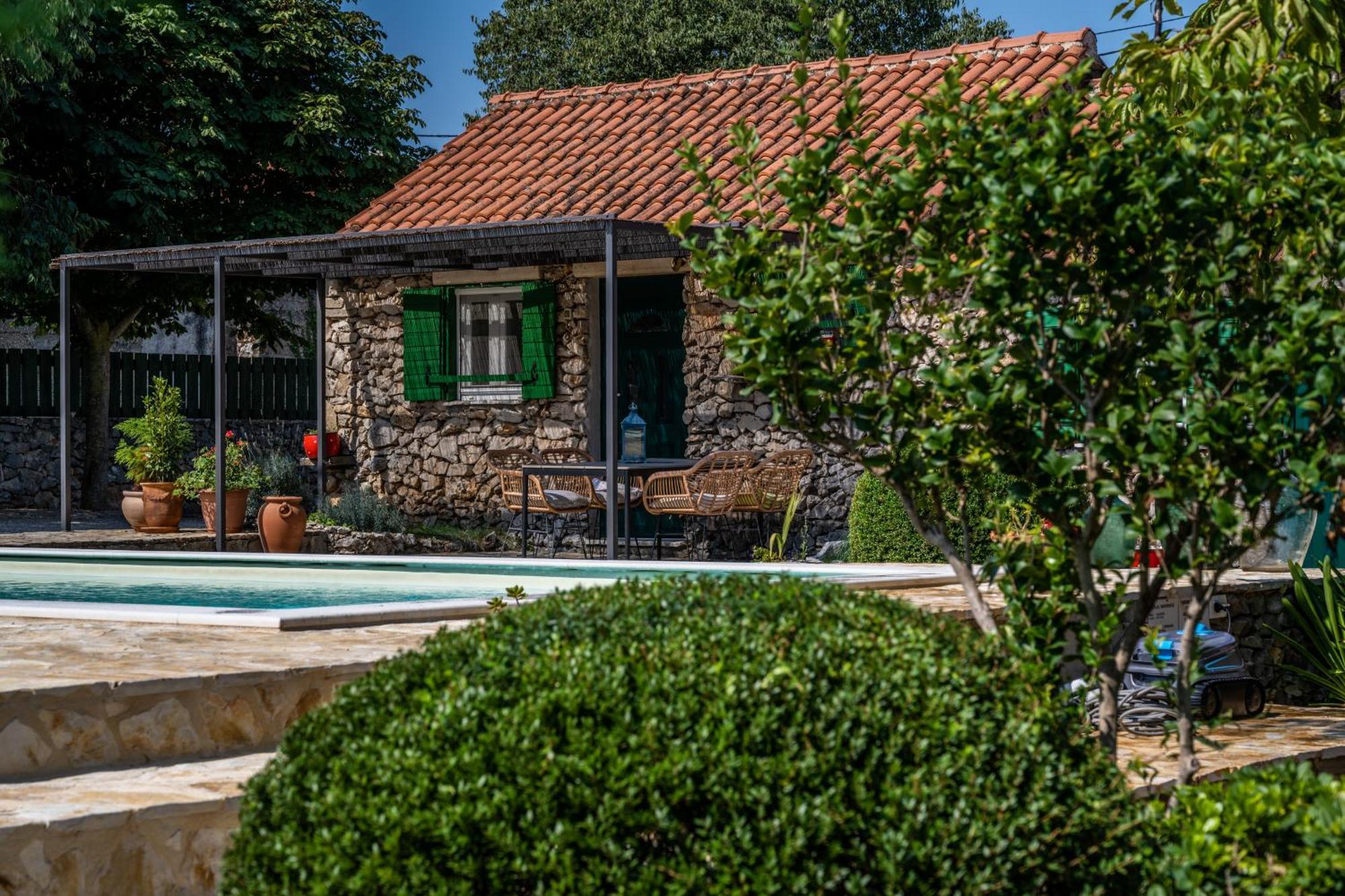Kalpic Suites & Villa Lozovac Buitenkant foto