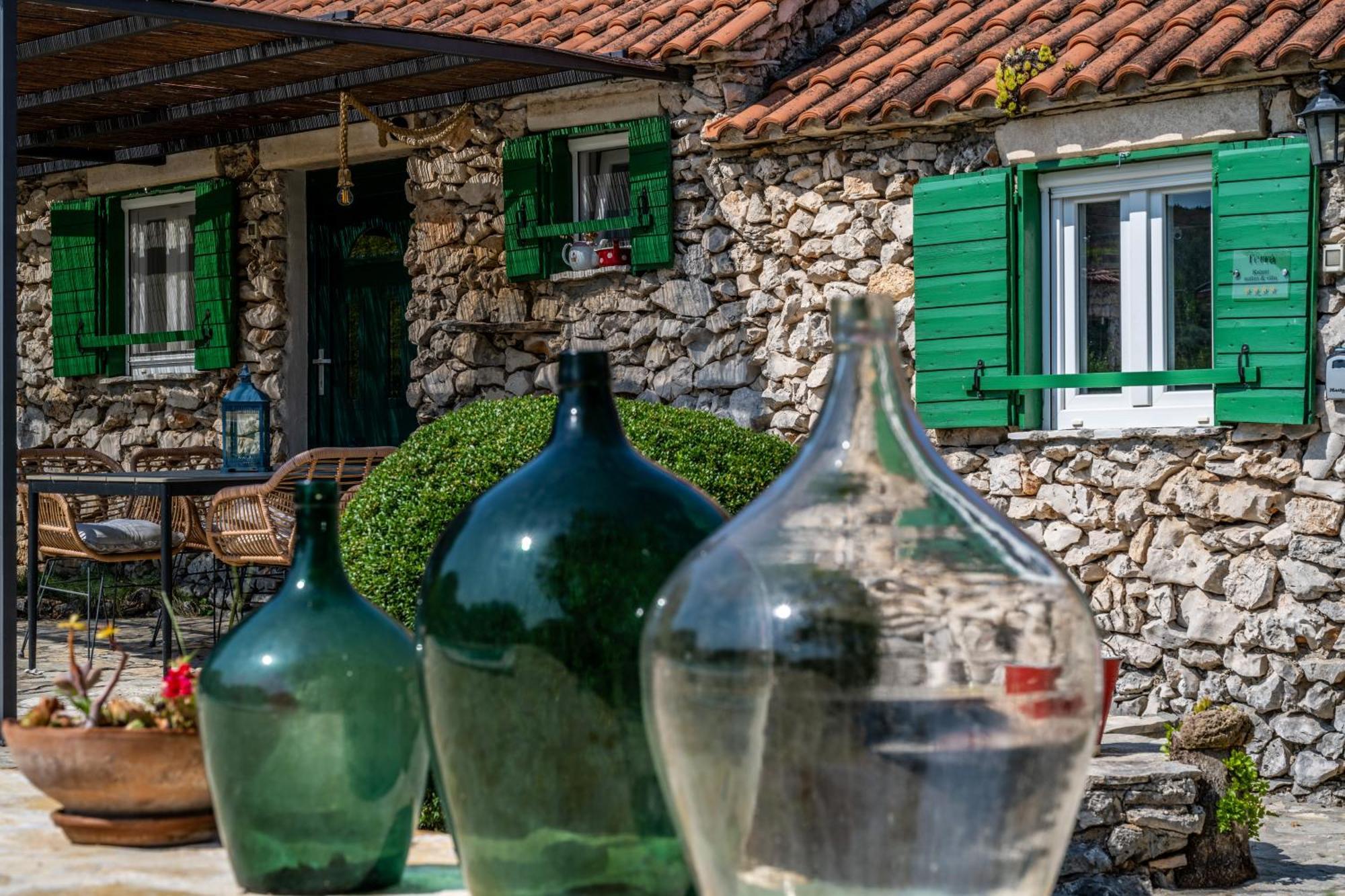 Kalpic Suites & Villa Lozovac Buitenkant foto