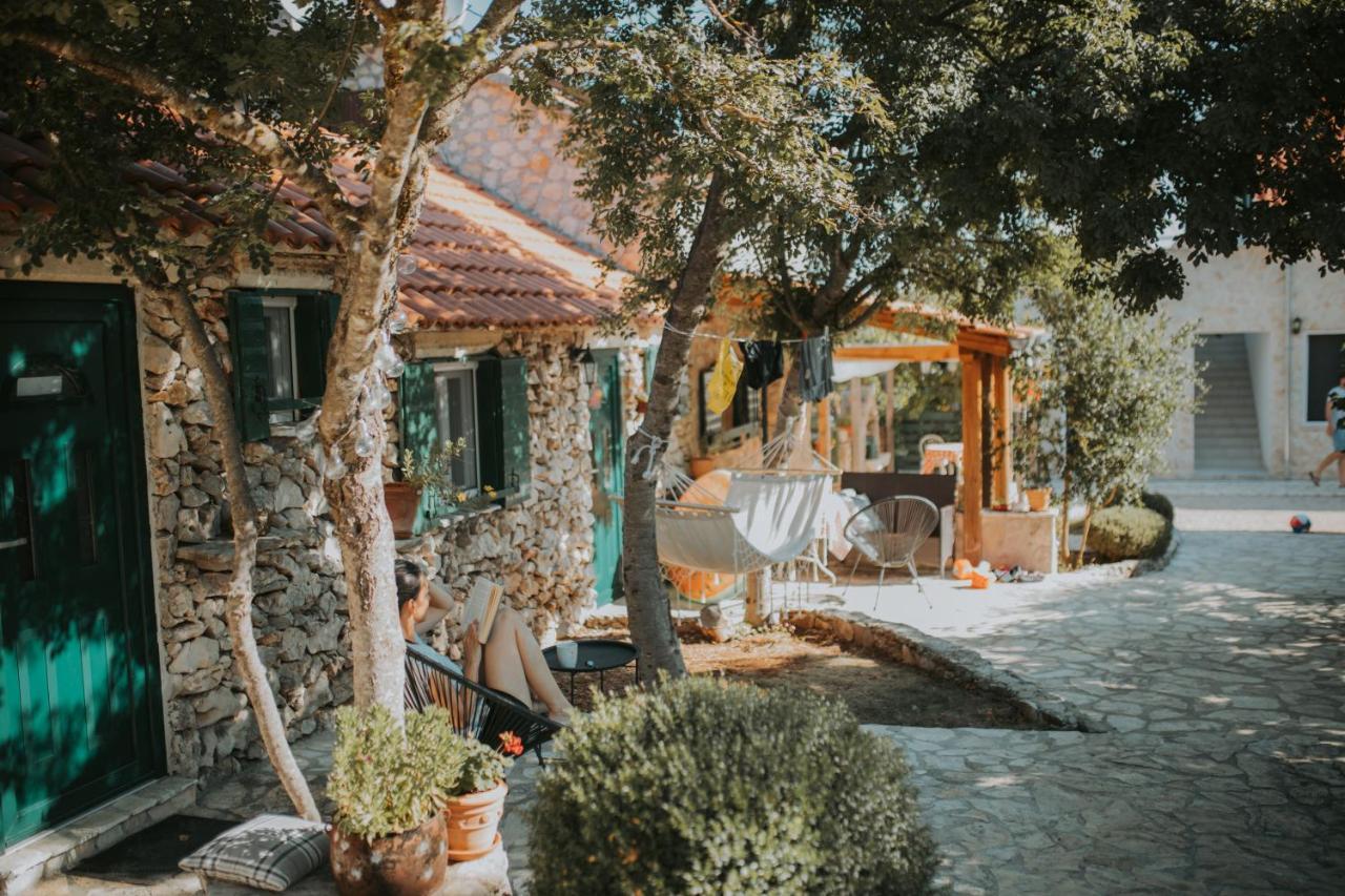 Kalpic Suites & Villa Lozovac Buitenkant foto